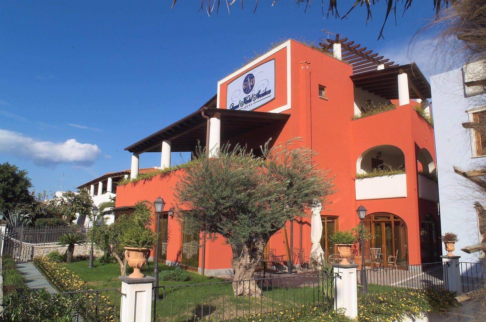 Arciduca Grand Hotel Lipari  Exterior foto