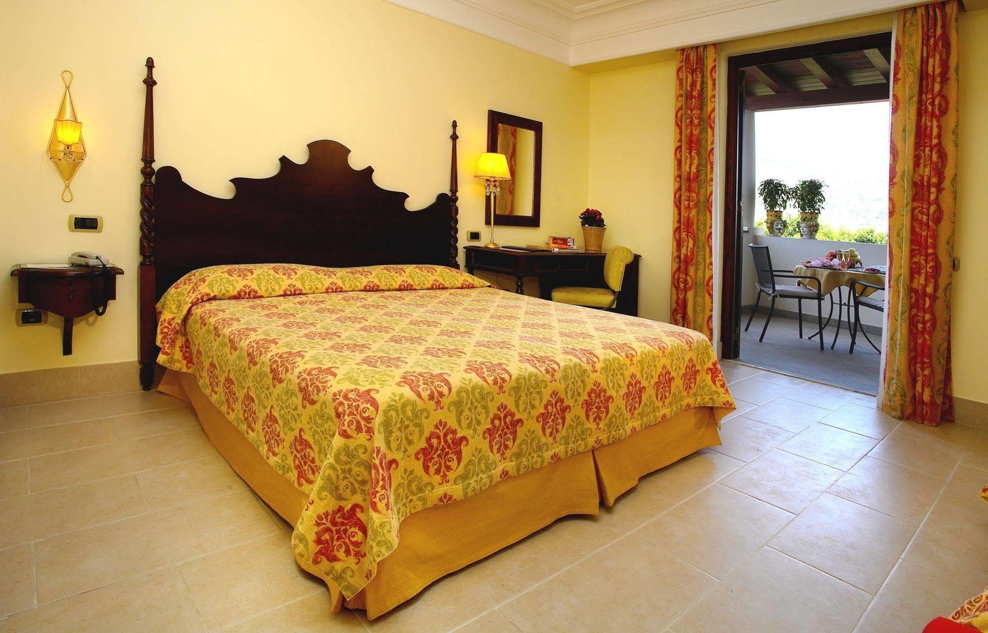 Arciduca Grand Hotel Lipari  Exterior foto